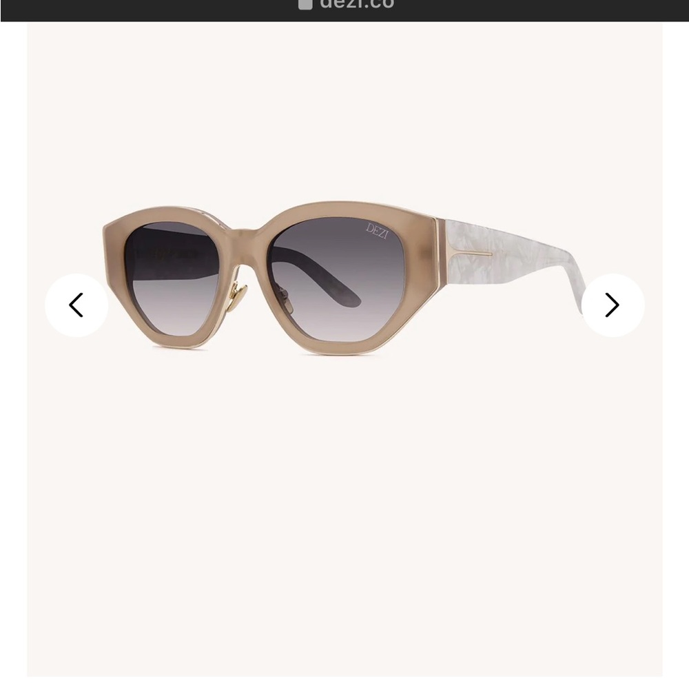 Dezi Charge it sunglasses